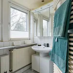 Miete 4 Schlafzimmer wohnung von 130 m² in Mülheim an der Ruhr