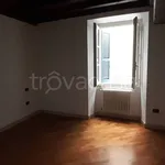 Affitto 3 camera appartamento di 85 m² in Brescia