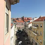 Rent 4 bedroom apartment in Lisboa