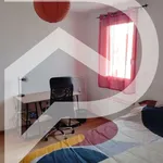 Appartement de 11 m² avec 4 chambre(s) en location à Nîmes