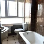 Rent 4 bedroom apartment of 107 m² in Barañain