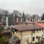 Rent 3 bedroom apartment of 123 m² in Bucuresti