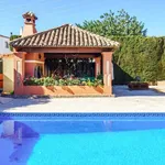 Rent 5 bedroom house of 1100 m² in Marbella