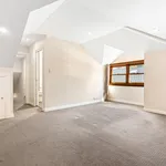 Rent 4 bedroom house in Sydney