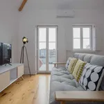 Rent 1 bedroom apartment of 65 m² in porto