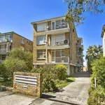 Rent 2 bedroom apartment in Mosman