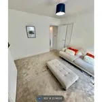 Rent 2 bedroom apartment in Winchester