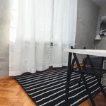 Rent 5 bedroom apartment of 132 m² in Poznan