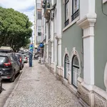 Rent 5 bedroom apartment of 78 m² in Lisboa