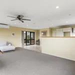 Rent 4 bedroom house in Puketāpapa