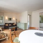 Appartement de 60 m² avec 1 chambre(s) en location à Paris