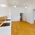 Pronajměte si 2 ložnic/e byt o rozloze 76 m² v Pelhřimov