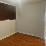 Rent 2 bedroom apartment in West Babylon