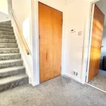 Rent 3 bedroom house in East Renfrewshire