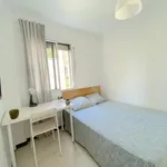 Rent 4 bedroom apartment in Seville