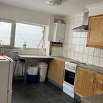 Rent 6 bedroom house in Wales