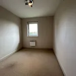 Rent 2 bedroom flat in Stoke-on-Trent