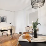 Appartement de 53 m² avec 3 chambre(s) en location à Paris