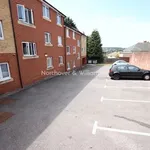 Rent 2 bedroom flat in Wales