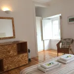 Rent 2 bedroom apartment of 70 m² in Lisbon