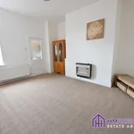 Rent 3 bedroom flat in North East England