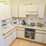 Rent 3 bedroom flat in Yorkshire And The Humber