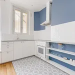 Rent 1 bedroom apartment of 430 m² in Paris