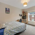 Rent 6 bedroom house in North West England