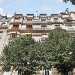 Appartement de 110 m² avec 3 chambre(s) en location à Paris