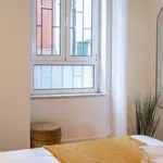 Rent 2 bedroom apartment in Lisbon