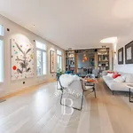 Appartement de 275 m² avec 9 chambre(s) en location à Paris