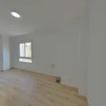 Rent 1 bedroom apartment of 68 m² in Málaga