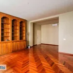 Rent 3 bedroom apartment of 130 m² in Milan