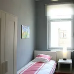 Miete 3 Schlafzimmer wohnung von 55 m² in Frankfurt