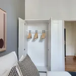 Miete 2 Schlafzimmer wohnung von 77 m² in Berlin