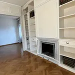 Rent 5 bedroom apartment of 198 m² in Roma