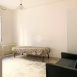 Rent 4 bedroom apartment of 25 m² in Naples