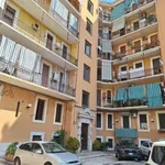 Rent 4 bedroom apartment of 150 m² in Bari