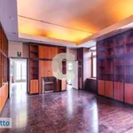 Rent 6 bedroom apartment of 1100 m² in Turin