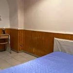 Rent a room in turin