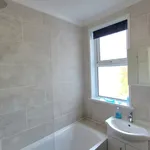 Rent 3 bedroom house in Newquay