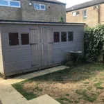 Rent 3 bedroom apartment in East Midlands