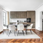 Rent 1 bedroom apartment of 610 m² in Paris