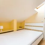 Rent a room in madrid