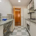 Rent 2 bedroom apartment of 70 m² in valencia