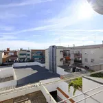 Rent a room of 100 m² in Madrid