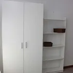 Alquilo 4 dormitorio apartamento de 79 m² en Madrid