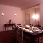 Rent 3 bedroom apartment of 180 m² in Roma