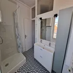 Appartement de 85 m² avec 5 chambre(s) en location à Oullins