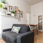 Rent 2 bedroom apartment in Milan